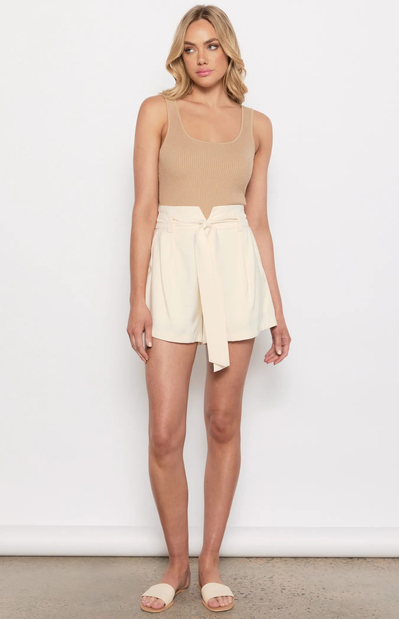 Cotton Blend High Waisted Shorts with V Waist Detail (WPA261A)